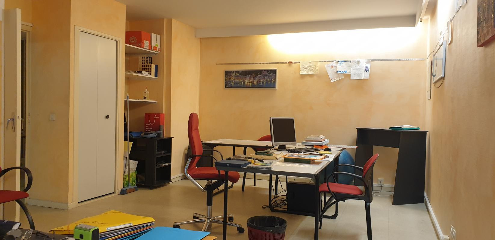 SANS FRAIS - Local pro 79m² - Général de Gaulle / Mimosas