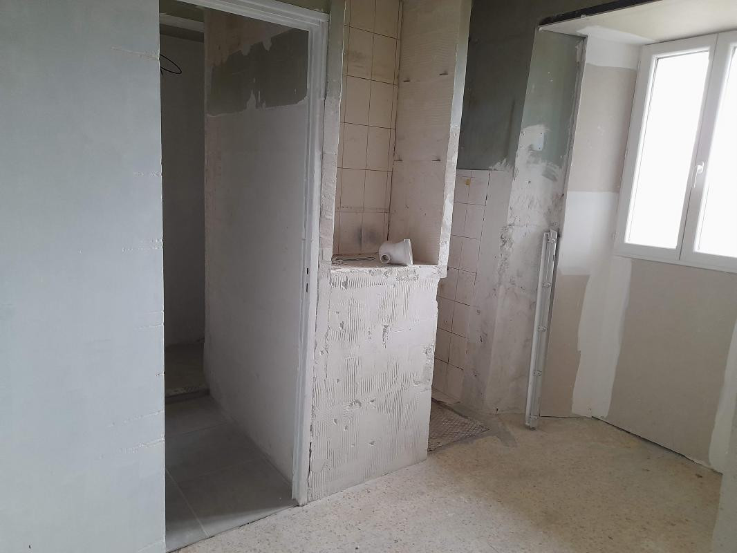 Local commercial 82 m² Sainte Tulle