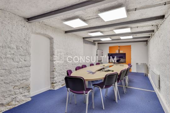 A louer des bureaux de 458m²