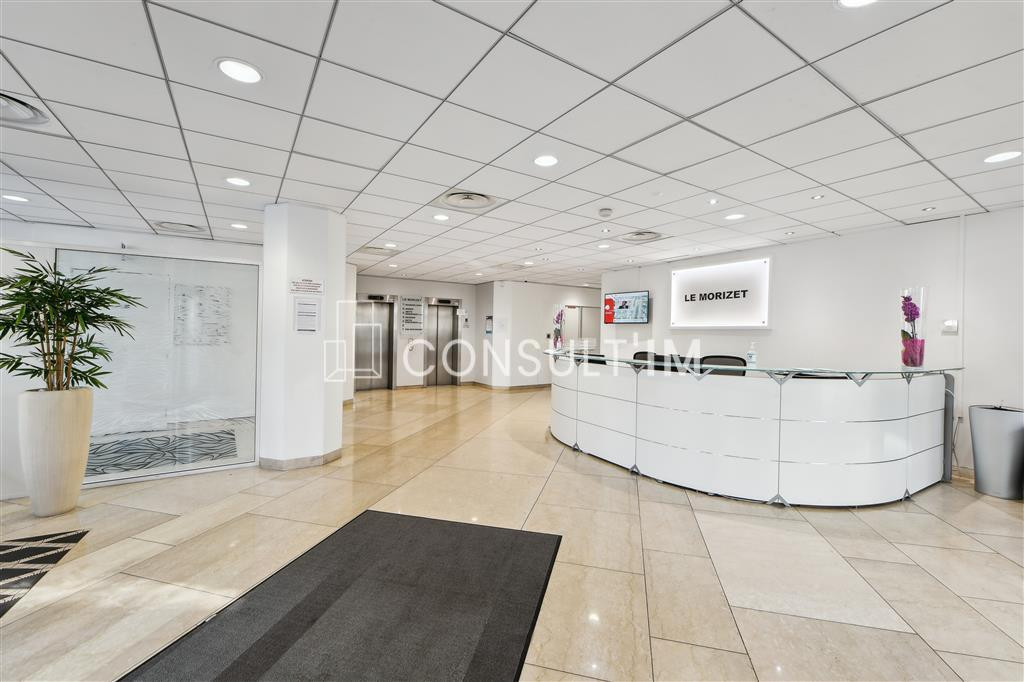 A louer des bureaux avec terrasse privative