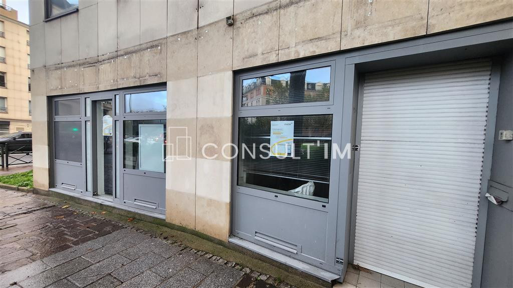 A louer bureaux en bon état à la frontière entre Courbevoie et La Garenne Colombes