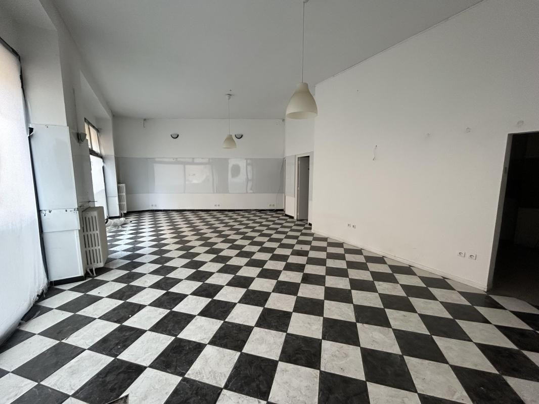 Vente - Local commercial - 70 m² - 136 500 € - GRENOBLE