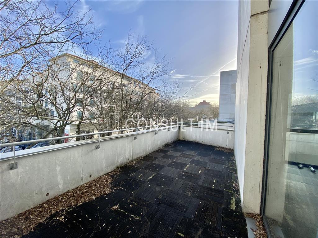 Lumineux avec terrasse et jardin