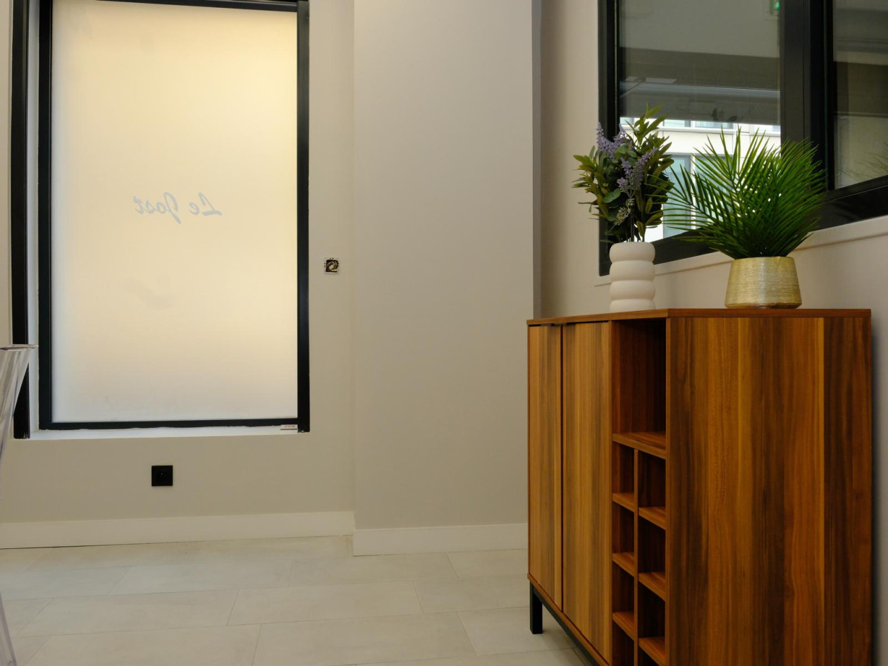 Cabinet médical neuf 11,5 m² en RDC, Paris 17e Monceau, tout inclus