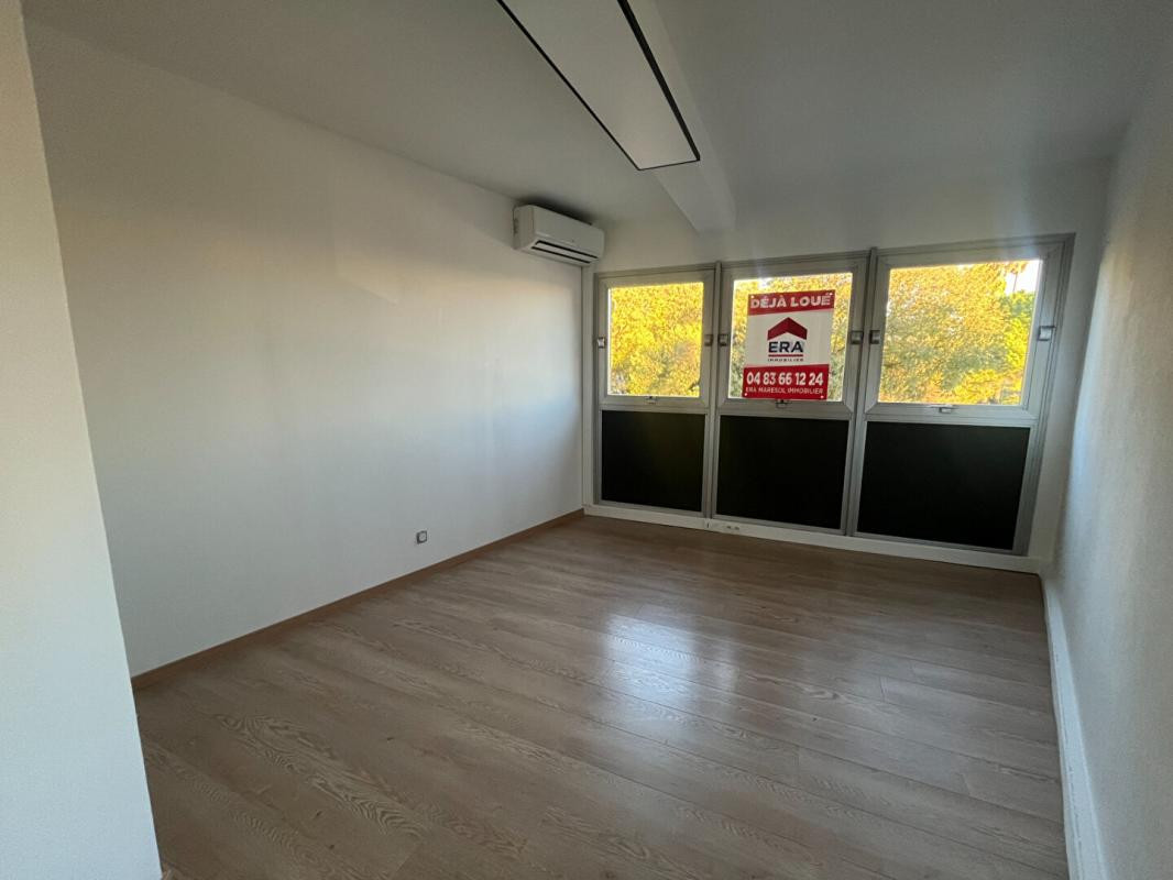 Bureau de 13.92 m² - Quartier de la gare