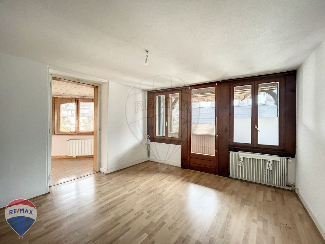 Immeuble 7 chambre(s) à vendre