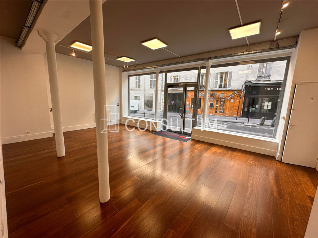 Rue de Montreuil, une boutique de 52m² à louer immédiatement