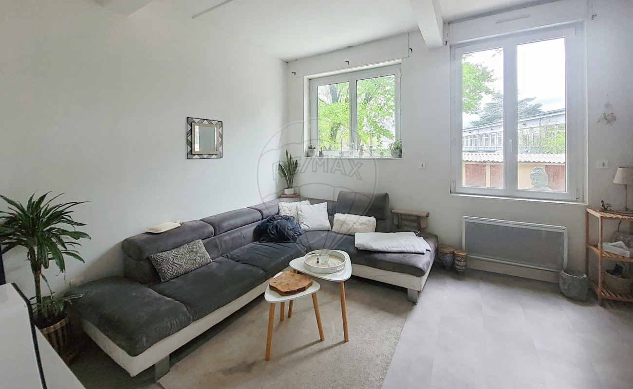 Immeuble 7 chambre(s) à vendre