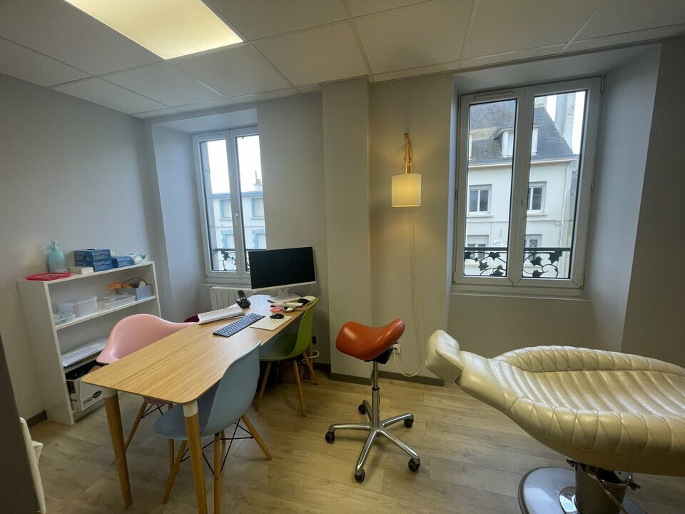 BUREAUX A VENDRE