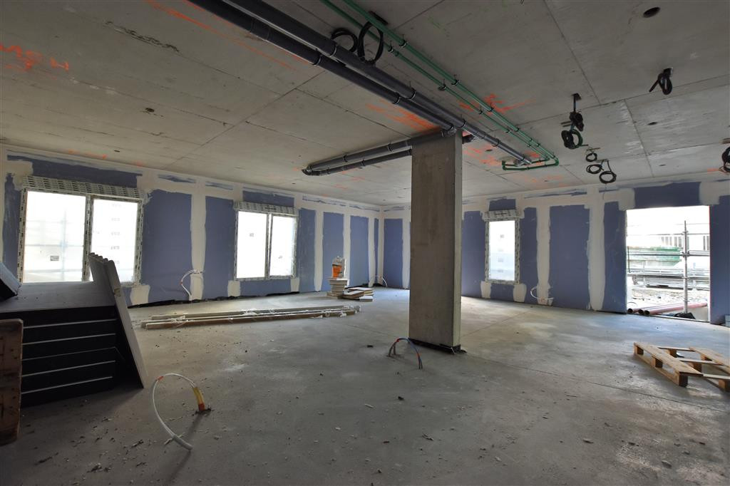 Noisy le Sec, à louer local commercial de 132,41 m²