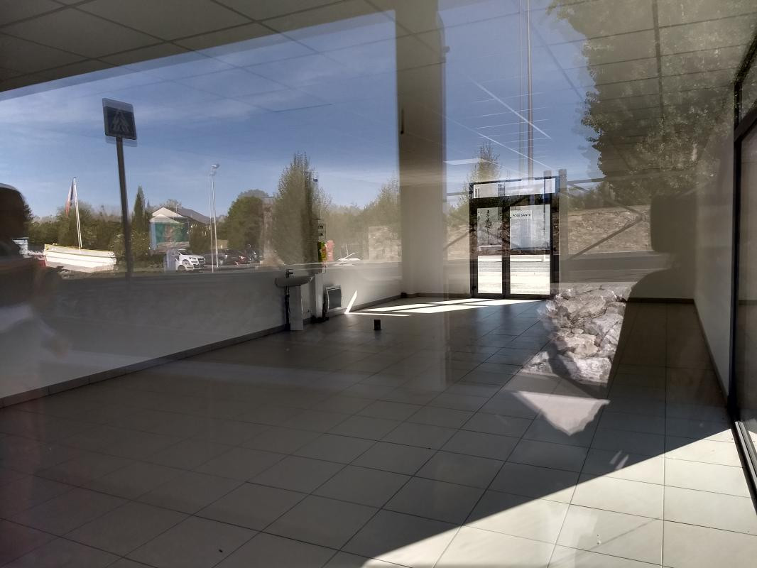 MONTJEAN SUR LOIRE A LOUER LOCAL D'ACTIVITE de 70,40 m²