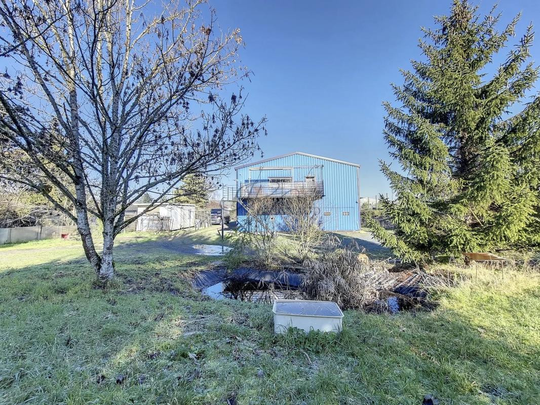 Loft et hangars sur St Georges sur Cher