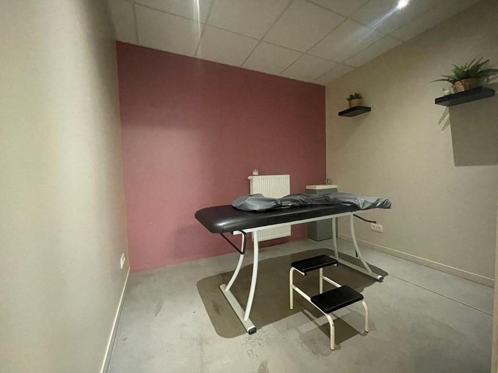 Centre médical / Bureau / Local commercial hyper centre Wasqueh