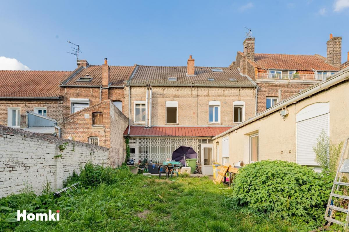 Sin Le Noble immeuble de Rapport 3 logement et cellule commerciale