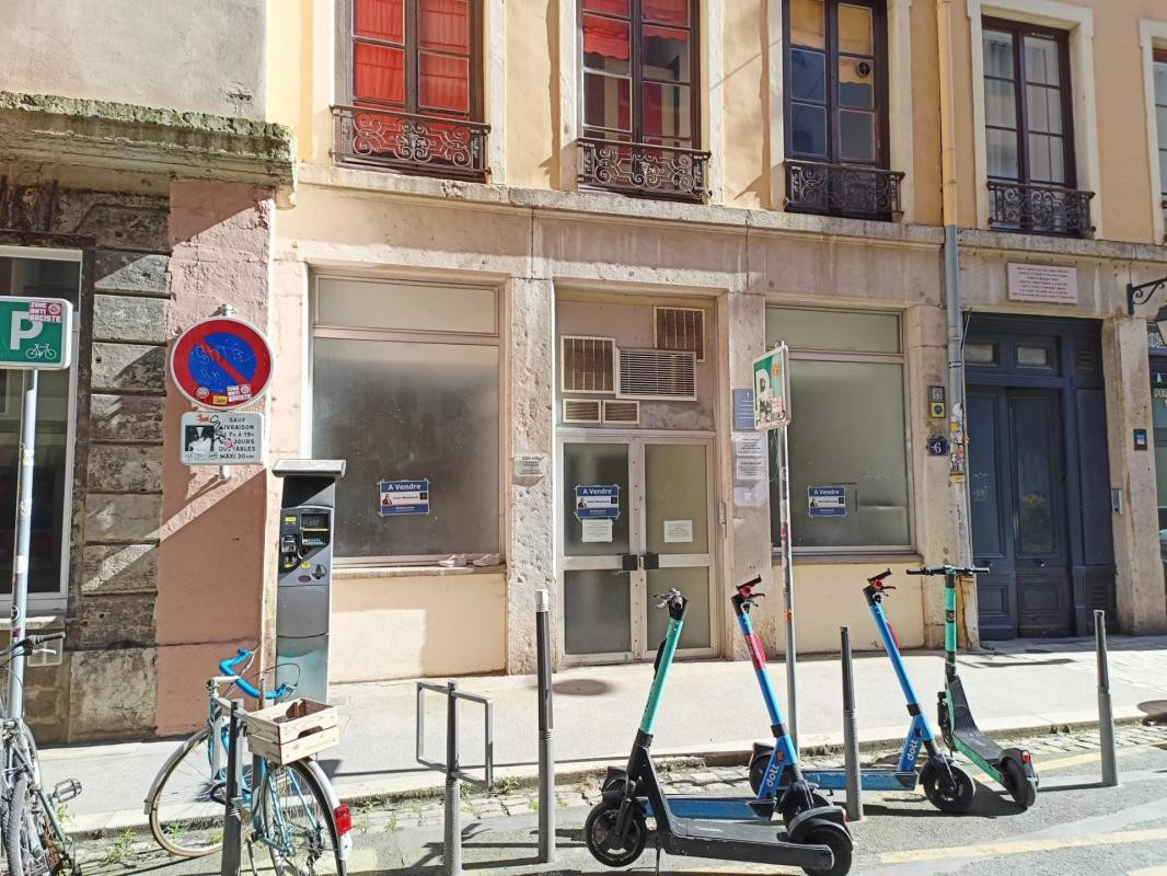 Murs Commerciaux - 72 m² - Les Pentes - Lyon 1