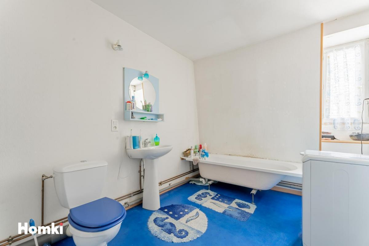 Sin Le Noble immeuble de Rapport 3 logement et cellule commerciale