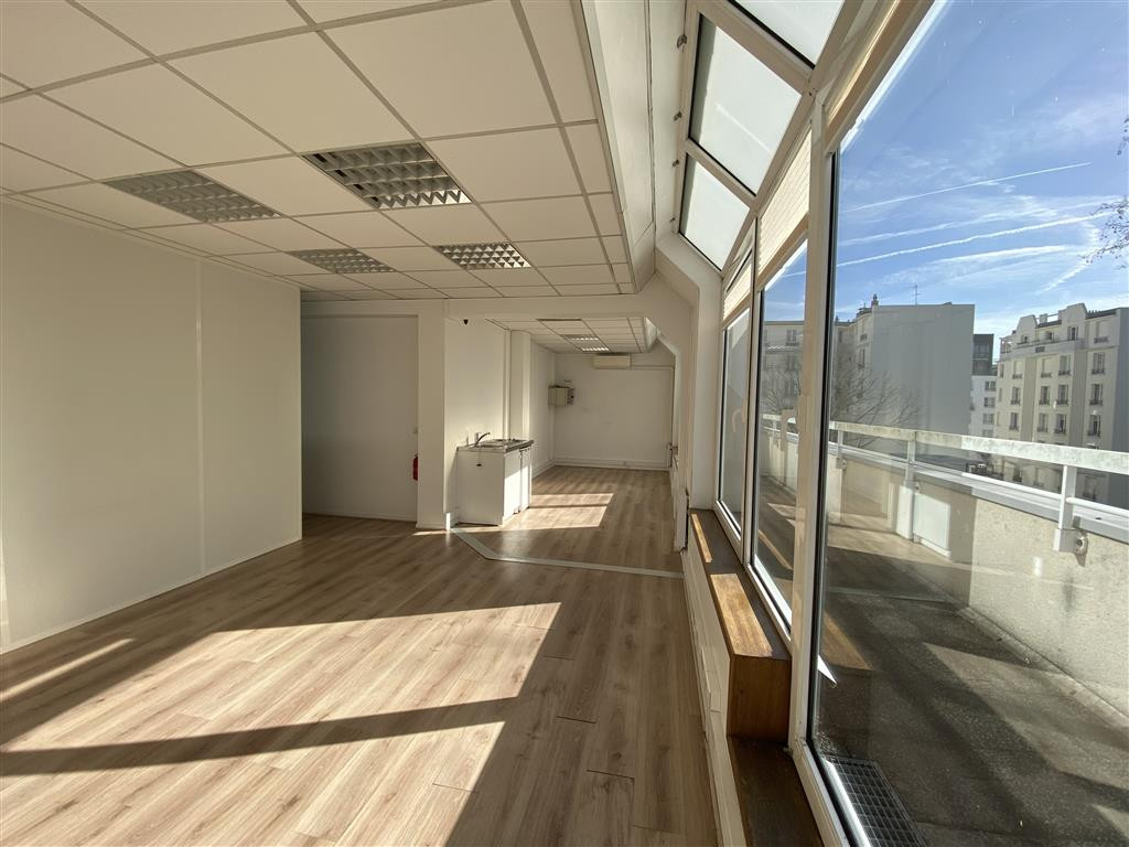 Lumineux avec terrasses ensoleillées !