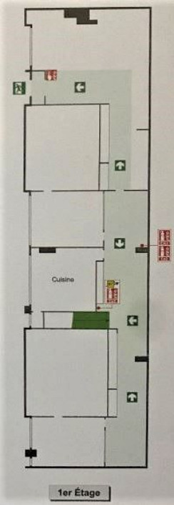 Sur les quais de Seine, Bureaux  avec entrée indépendante à vendre avec belle hauteur sous-plafond