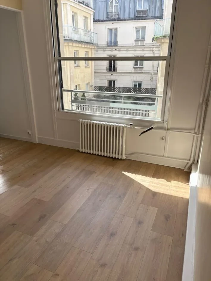 Bureaux a louer - adresse stratégique pour votre activité à Paris 8ème
