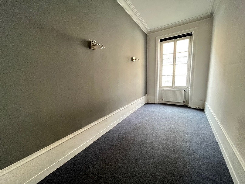 Bureaux/local 186m2 pour profession libérale ou paramédicale