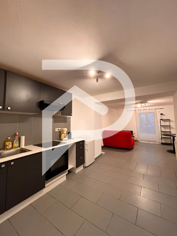 Immeuble Roanne  4 appartement  211.42 m2