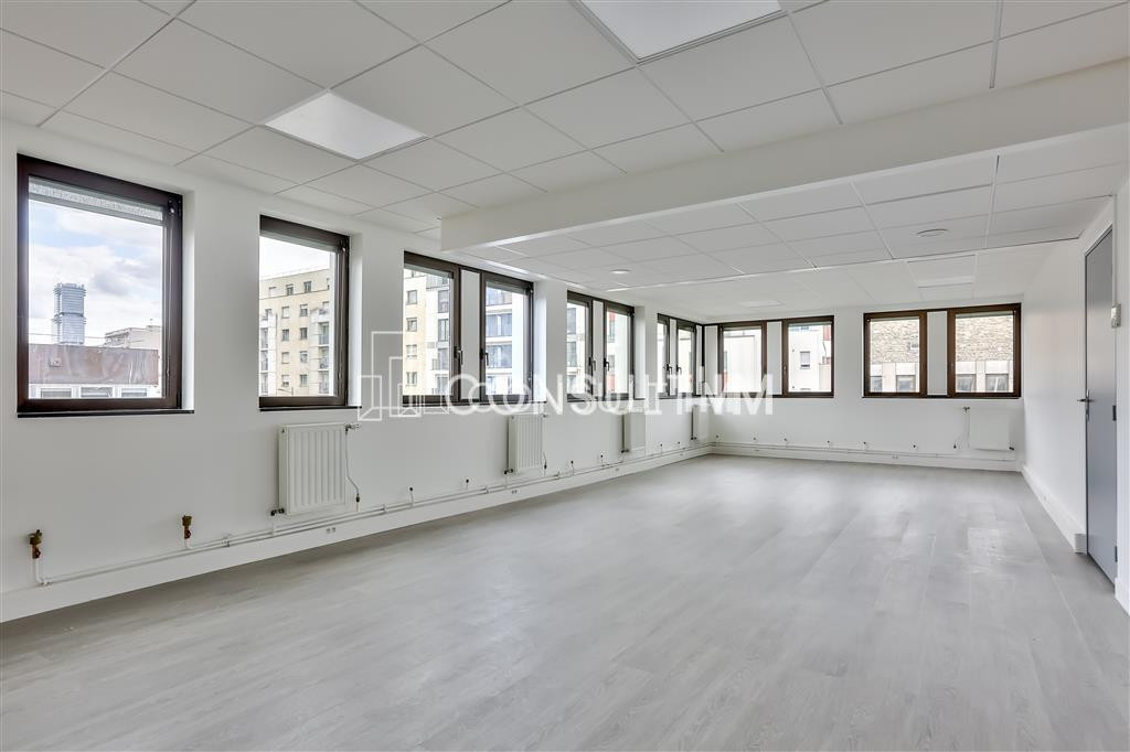 A louer bureaux au coeur de Clichy avec accès PMR