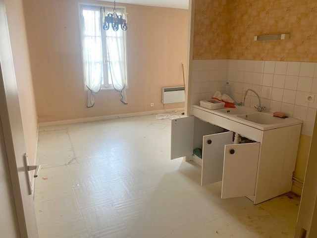 Montrevel en Bresse - A vendre - Immeuble complet