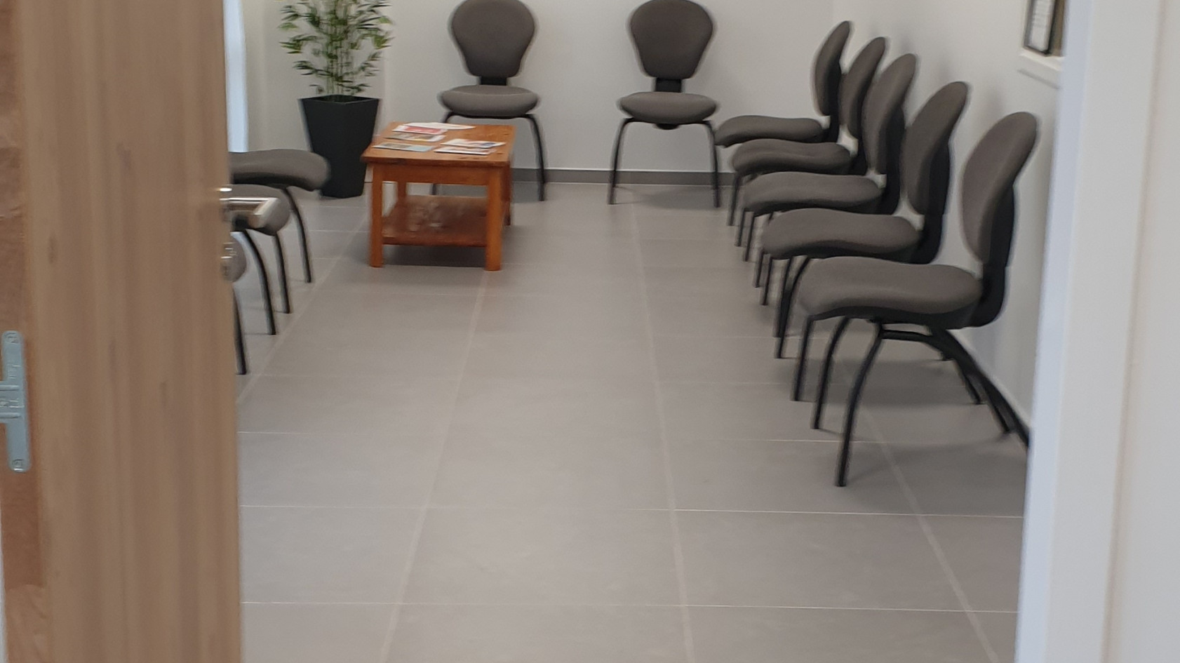 local de 20 m² dispo de suite au sein d'une maison médicale neuve