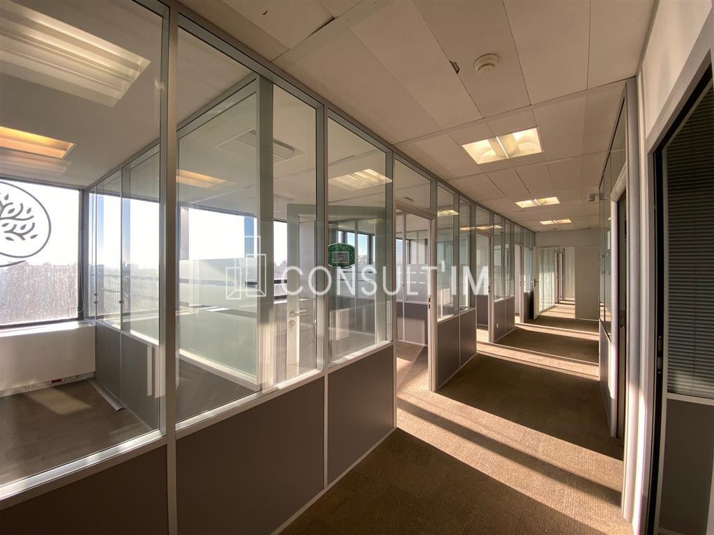 A louer bureaux à la Tour Montparnasse