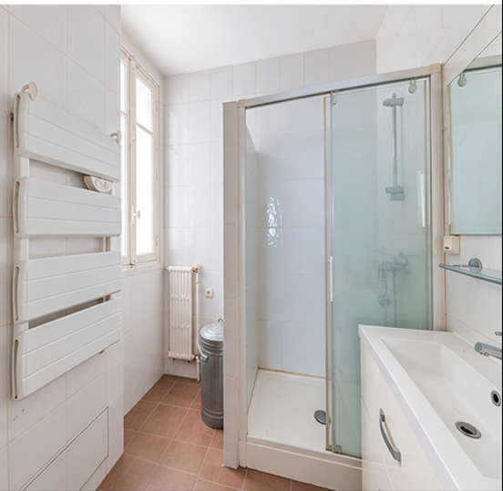 Cabinet / bureaux professionnels – Neuilly-sur-Seine – 53 m²