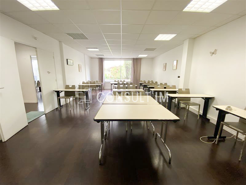 Bureaux à louer à proximité du métro glacière