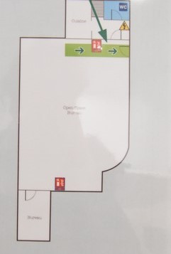 Bureaux en face des galeries Lafayette