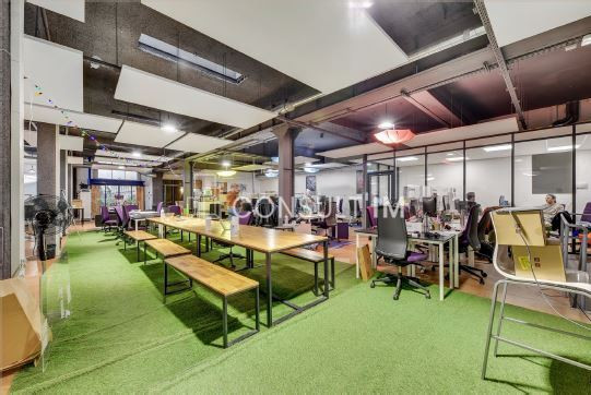 A louer des bureaux de 458m²