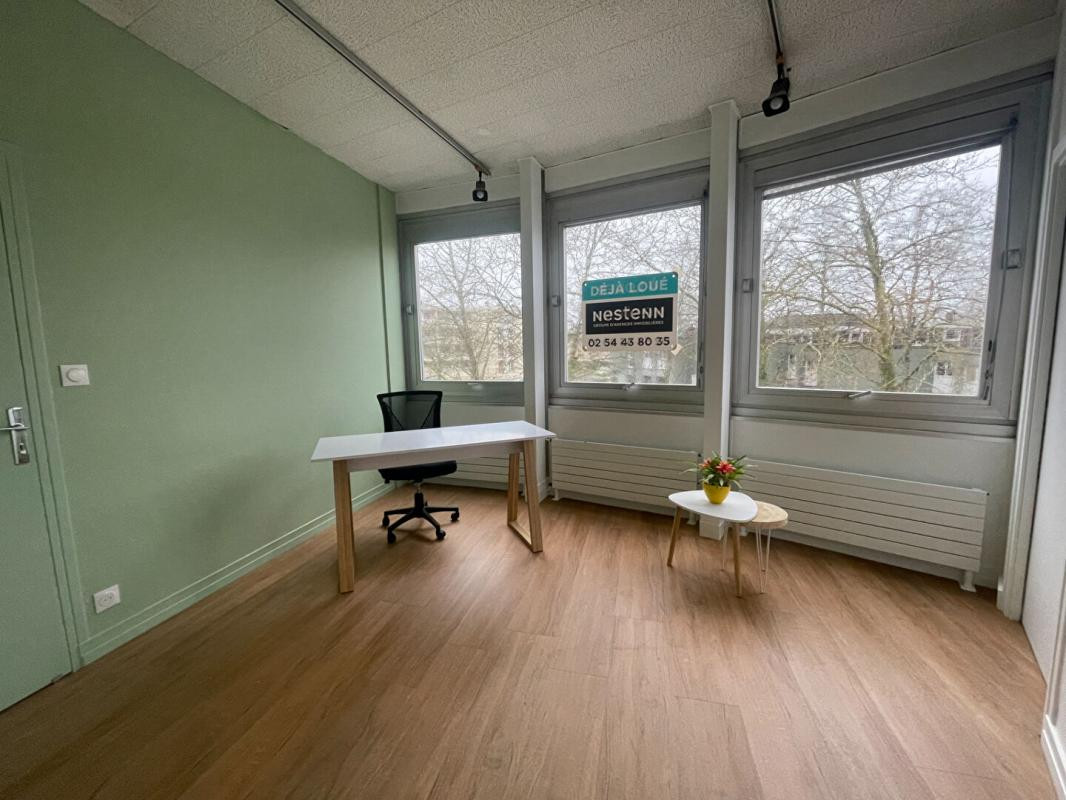 Bureau(x) avec espaces communs Blois