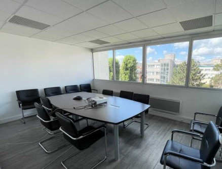 Au coeur de Boulogne, un plateau de bureaux à louer de 94 m²