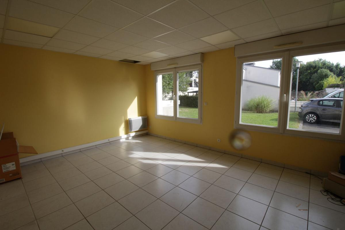 Local d'activité Nantes 4 pièce(s) 97 m2