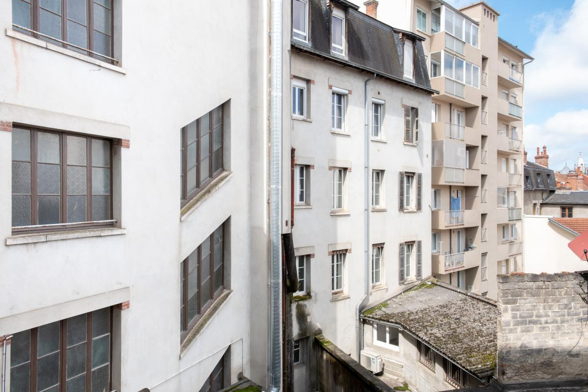 Immeuble de bureaux - 2e étage - Centre-ville de Tarbes