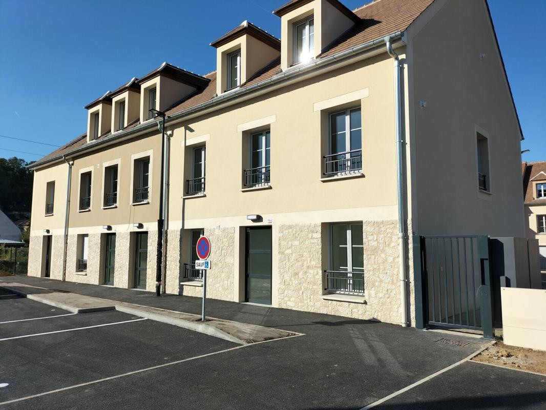 Local commercial T 47m² - Butry-sur-Oise - 1513.98.3.3