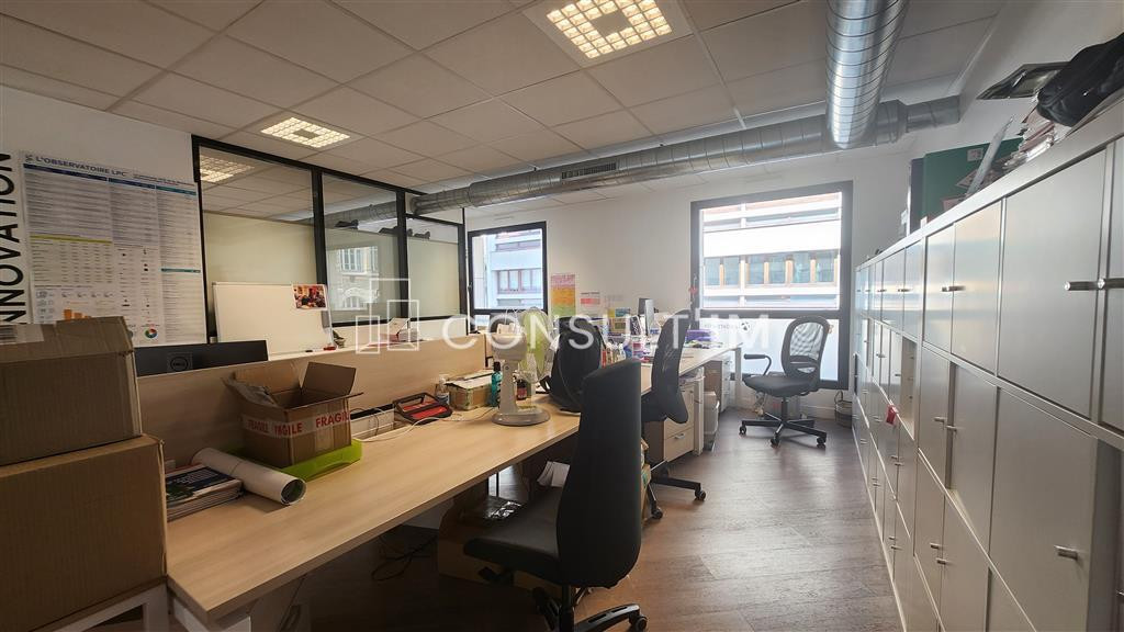 Duplex de bureaux à louer avec terrasses