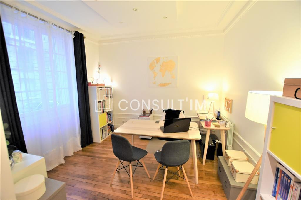 Bureaux en parfait état à proximité de la place du Trocadéro