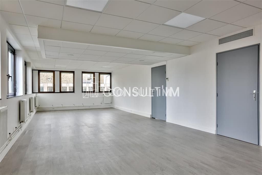 A louer bureaux au coeur de Clichy avec accès PMR