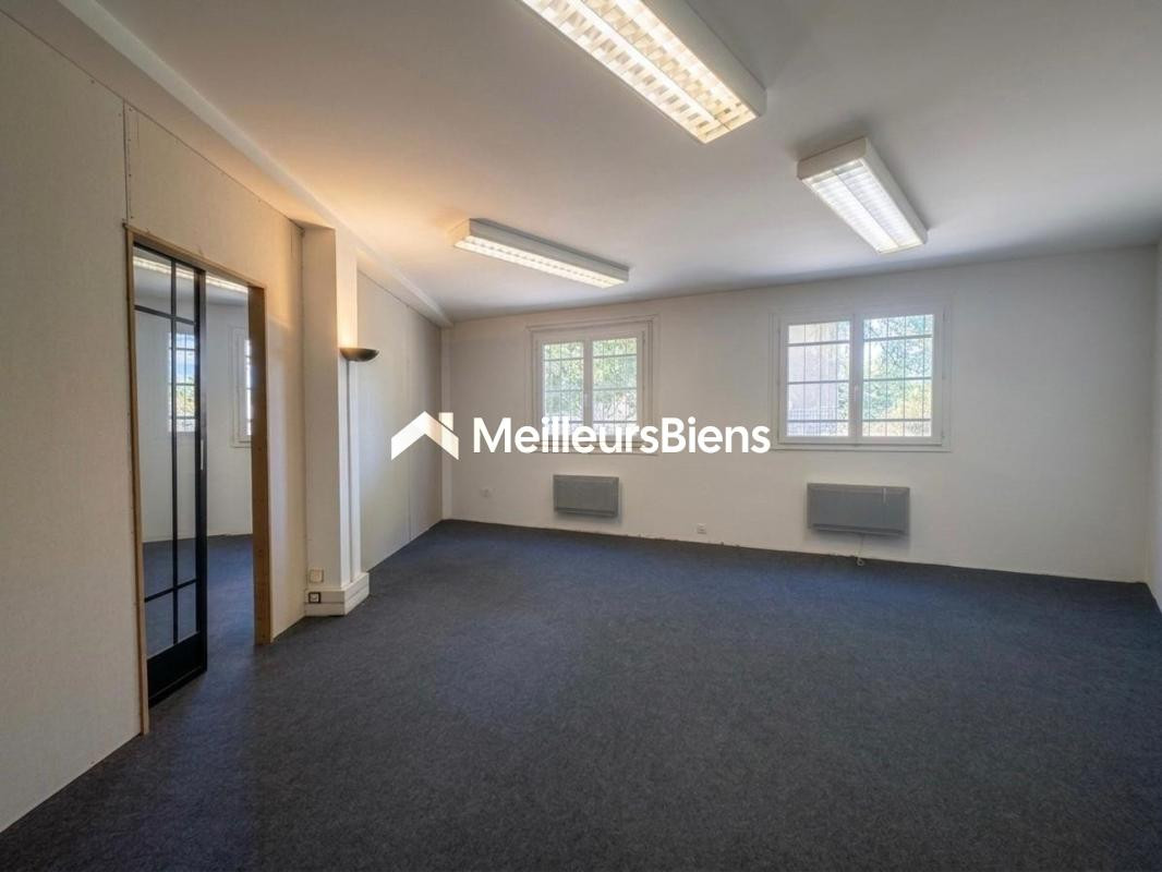 Bureaux, Box stockage et locaux à louer