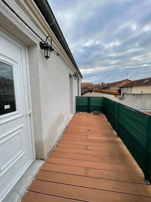 Immeuble Roanne 12 pièce(s) 251.22 m2