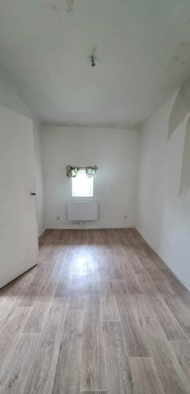 EN VENTE  A LA TOURLANDRY - Immeuble Locatif Libre - 2 Logements
