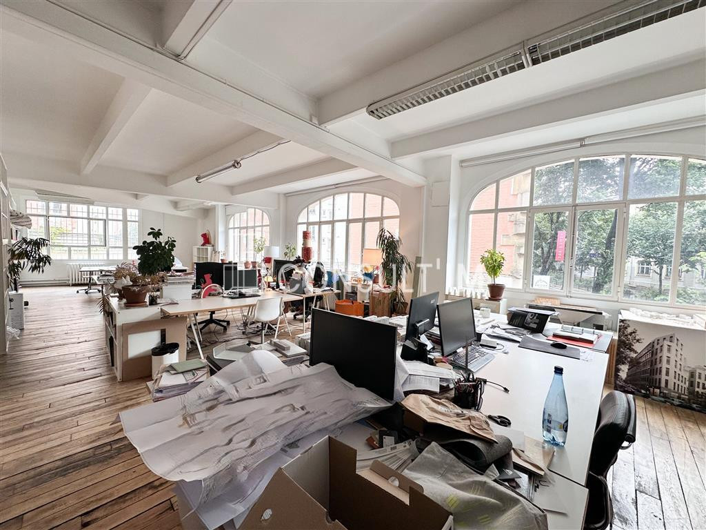 A louer bureaux à deux pas du métro Rue Saint Maur
