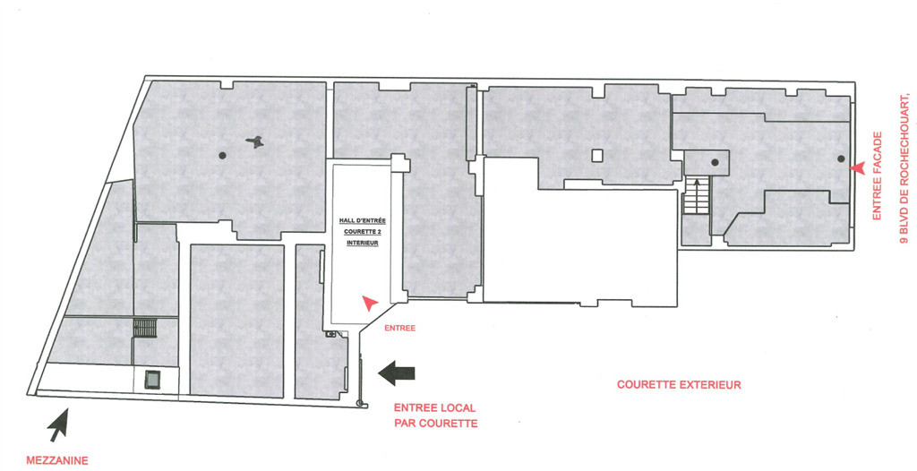 A vendre, belle boutique de 272 m² environnement commerçant idéal investisseurs