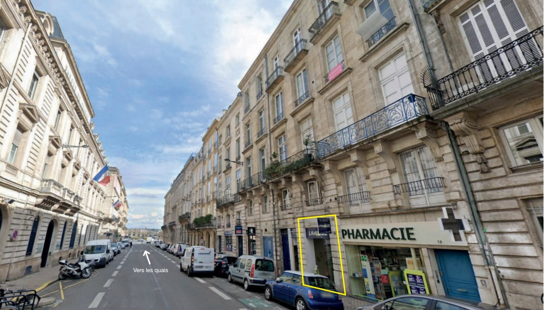 Local commercial de 115 m² + sous-sol à Bordeaux