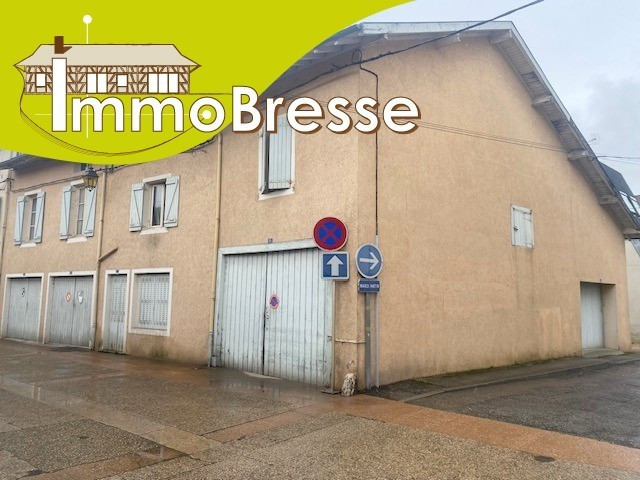 Montrevel en Bresse - A vendre - Immeuble complet