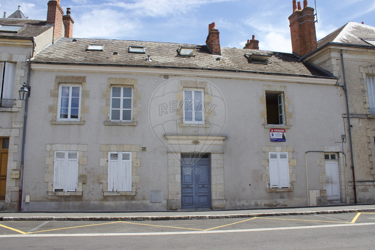 Immeuble 7 chambre(s) à vendre