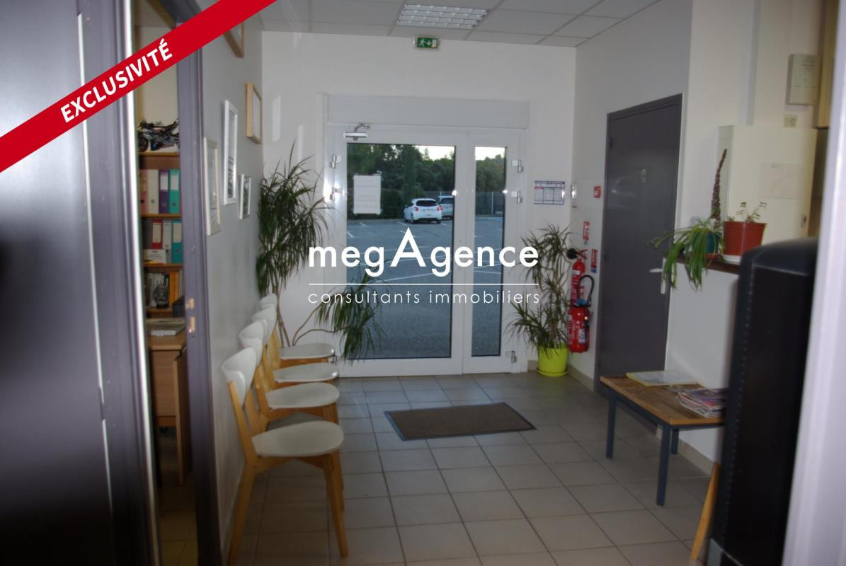 Vente murs centre médical de 143 M2 avec locataires médicaux et para médicaux à vendre sur la commune de Jouques Affaire très rare à la vente